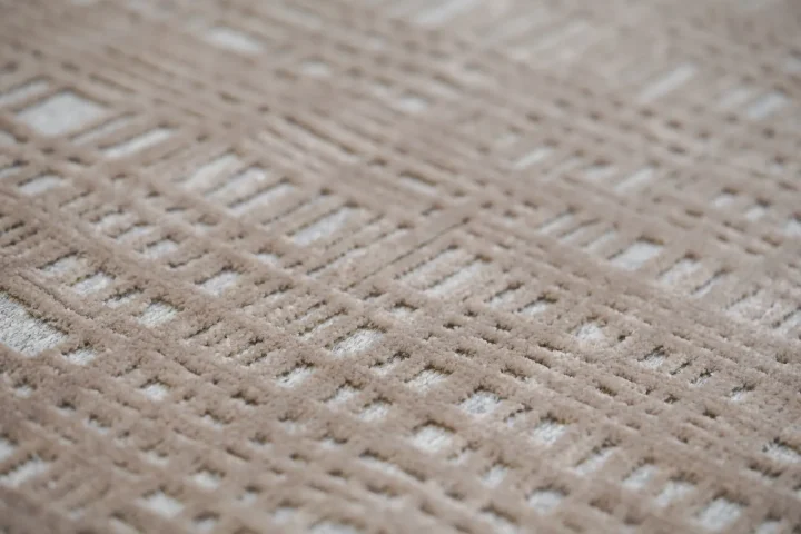 Sur-mesure — Bistre