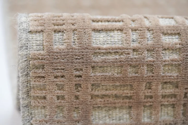 Sur-mesure — Bistre