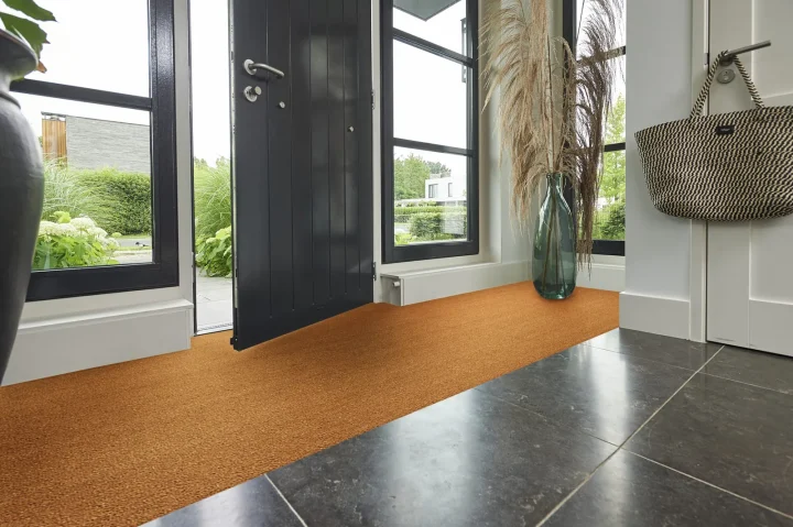 Tapis brosse — Noisette